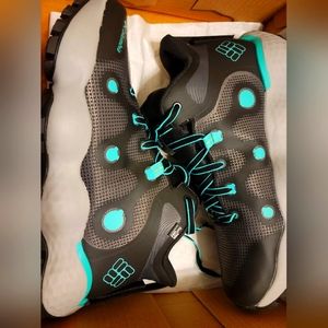 Columbia Escape, Thrive, Endure hiking shoe
